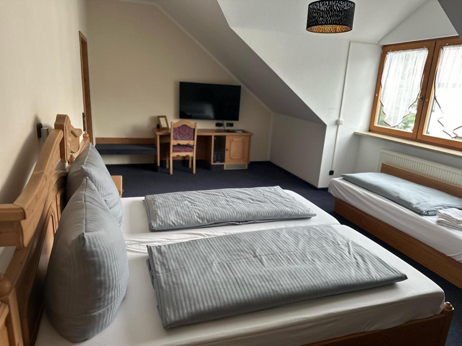 Hotel Restaurant Moosmuehle Dietenhofen Buitenkant foto